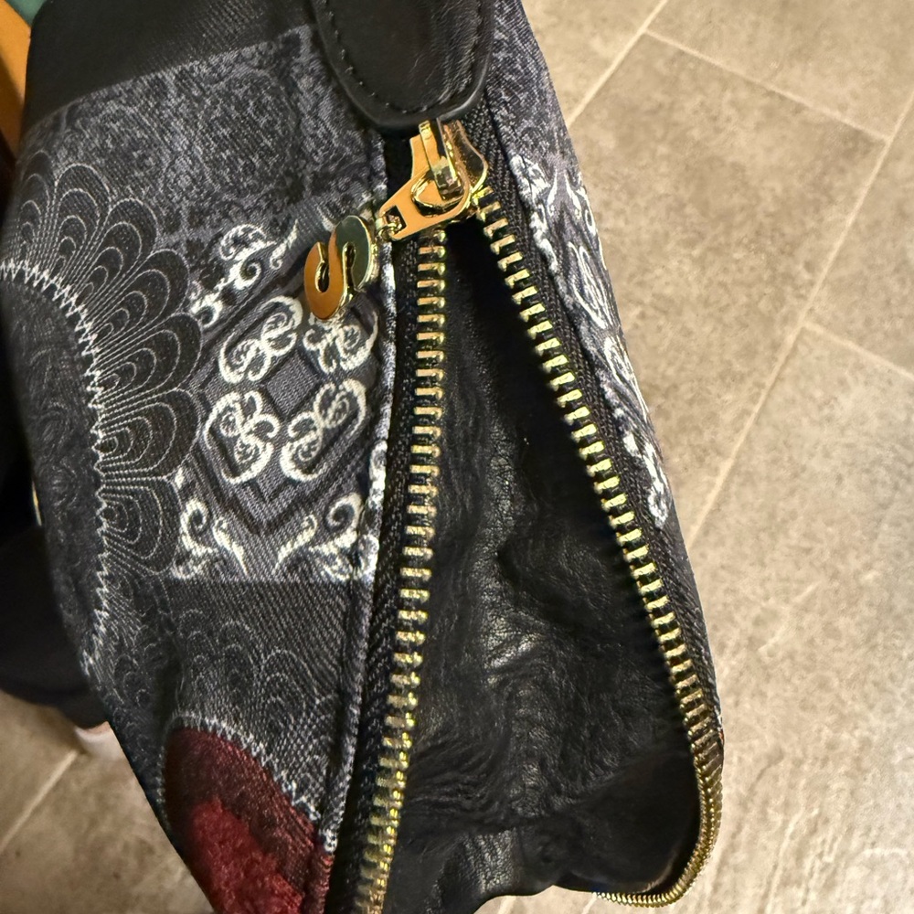NWT Desigual Black and Red Women's Bag - Picture 10 of 10